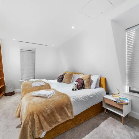 Marble Arch Luxury 3-Bedroom Penthouse Haven 73 London Room photo