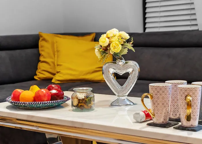 Marble Arch Luxury 3-Bedroom Penthouse Haven 73